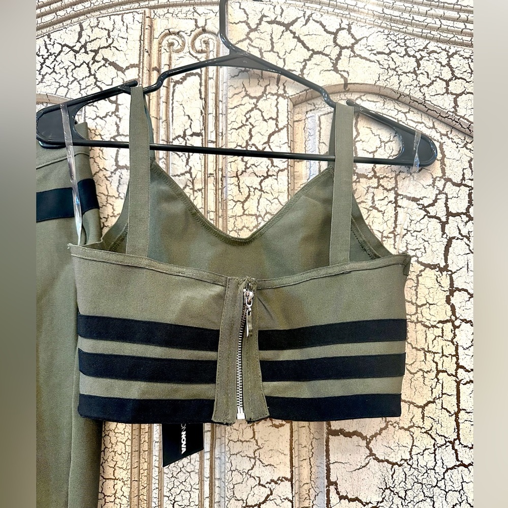Fashion Nova Matching Olive Pants Set - Picture 15 of 16